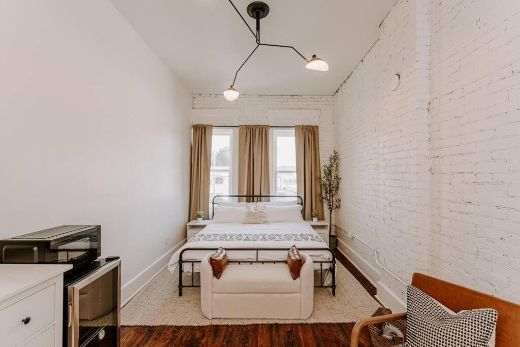 East Main Lofts - Farmhouse 204 Μάντισον Εξωτερικό φωτογραφία