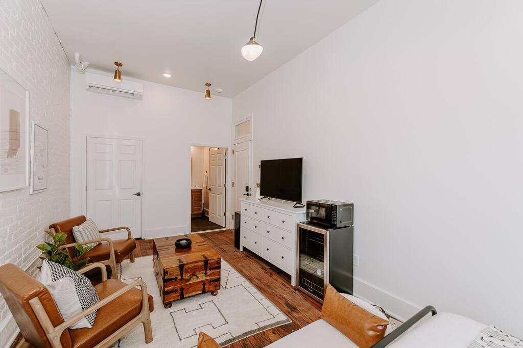 East Main Lofts - Farmhouse 204 Μάντισον Εξωτερικό φωτογραφία
